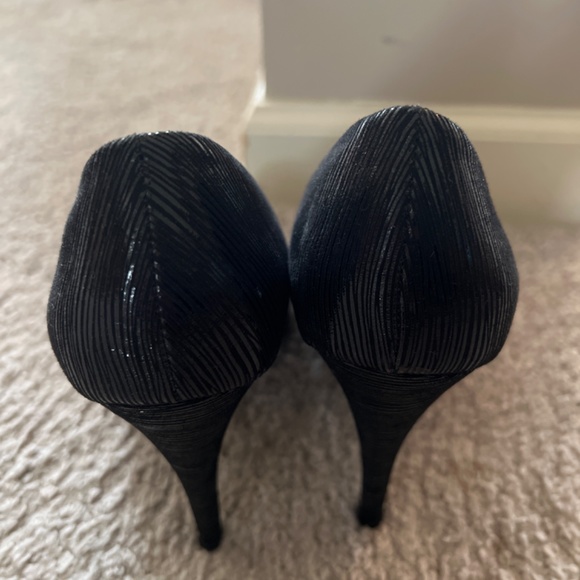 Black Pump - Picture 4 of 4